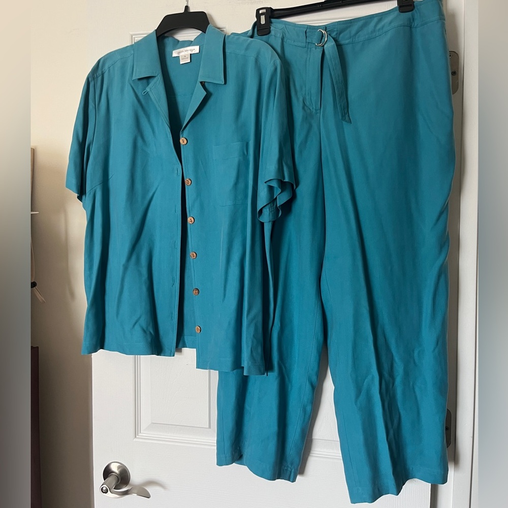 Kriss Kross 100% Silk 2 Piece Set Teal Top & Pants Size 16